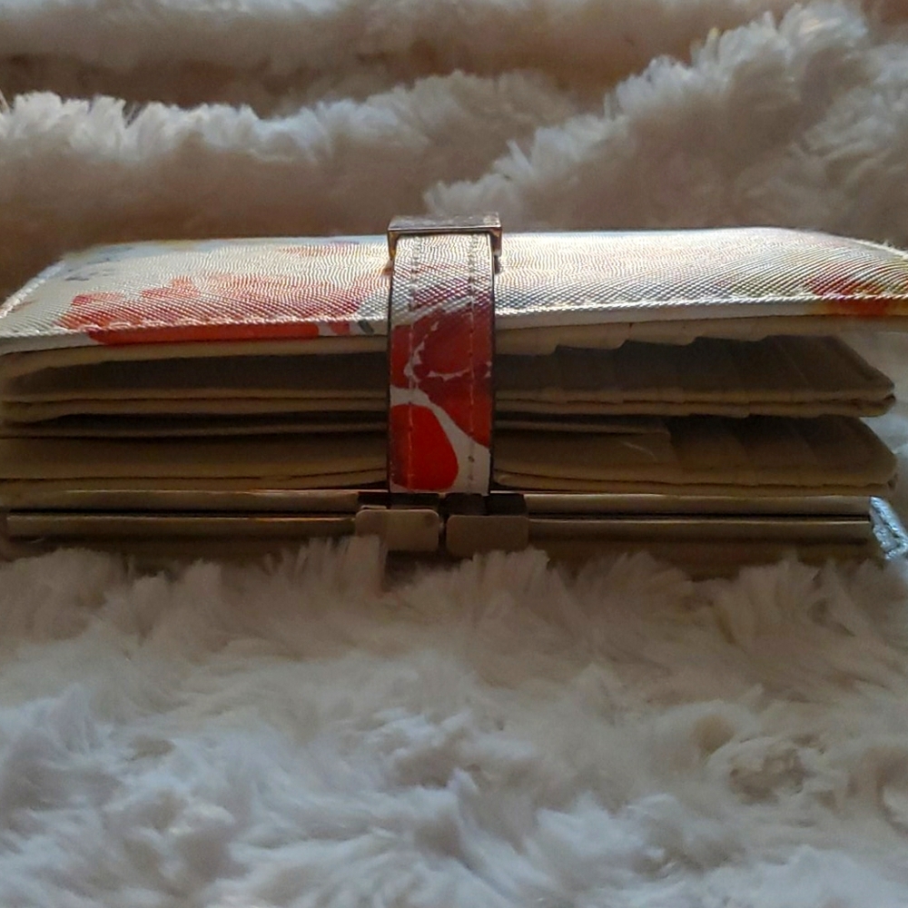 Wallet - Picture 6 of 6